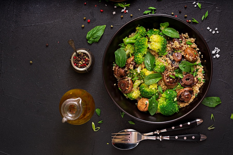 Salade de Quinoa Méditerranéenne